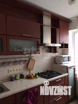 2-к квартира, вторичка, 43м2, 1/9 этаж