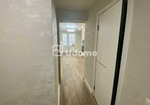 2-к квартира, вторичка, 63м2, 13/27 этаж
