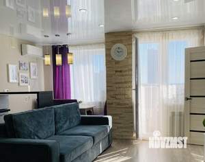 3-к квартира, вторичка, 61м2, 12/19 этаж