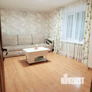 2-к квартира, вторичка, 43м2, 1/9 этаж