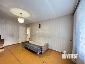 4-к квартира, вторичка, 81м2, 1/10 этаж