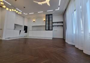 3-к квартира, вторичка, 84м2, 12/18 этаж