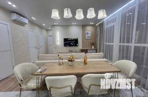 3-к квартира, вторичка, 100м2, 8/25 этаж