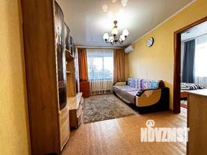 3-к квартира, вторичка, 52м2, 1/5 этаж