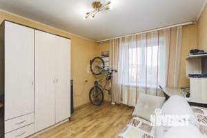 3-к квартира, вторичка, 65м2, 6/6 этаж