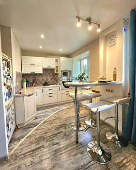 2-к квартира, вторичка, 43м2, 4/5 этаж