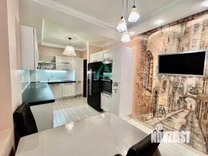 4-к квартира, вторичка, 110м2, 3/15 этаж