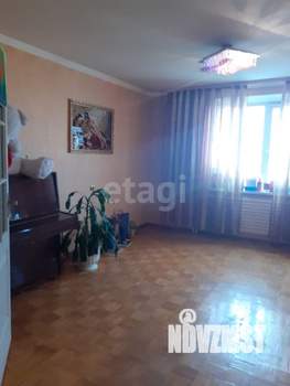4-к квартира, вторичка, 77м2, 9/9 этаж