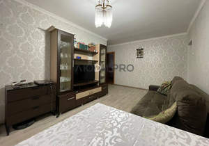 3-к квартира, вторичка, 58м2, 2/5 этаж