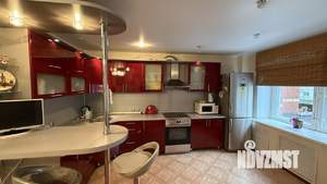 3-к квартира, вторичка, 80м2, 2/15 этаж