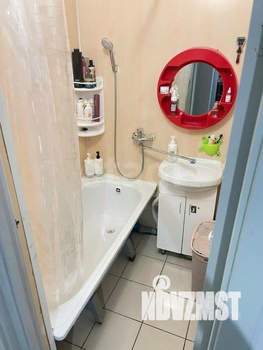 3-к квартира, вторичка, 65м2, 1/9 этаж