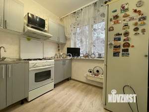 3-к квартира, вторичка, 58м2, 2/5 этаж