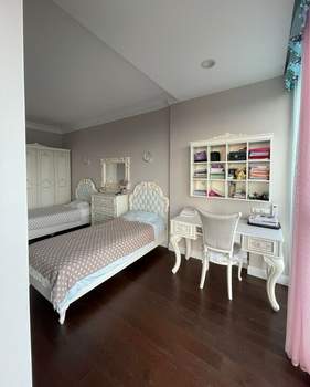 3-к квартира, вторичка, 117м2, 14/17 этаж