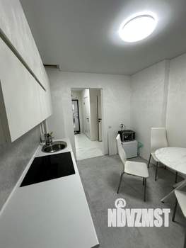 2-к квартира, вторичка, 68м2, 22/25 этаж