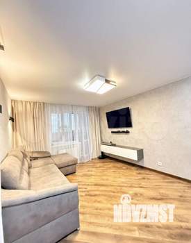 2-к квартира, вторичка, 61м2, 7/16 этаж