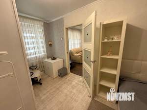 2-к квартира, вторичка, 40м2, 1/4 этаж