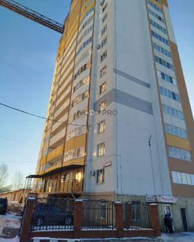 3-к квартира, вторичка, 82м2, 8/17 этаж