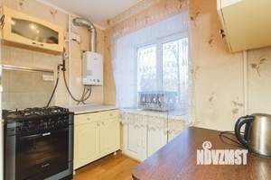 2-к квартира, вторичка, 43м2, 3/5 этаж