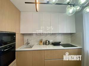 2-к квартира, вторичка, 57м2, 9/18 этаж