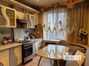 2-к квартира, вторичка, 61м2, 5/5 этаж