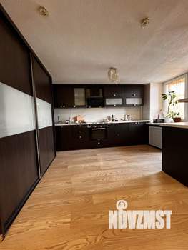 4-к квартира, вторичка, 100м2, 2/12 этаж