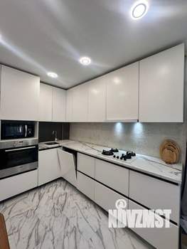 4-к квартира, вторичка, 72м2, 1/9 этаж