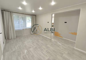 2-к квартира, вторичка, 46м2, 1/5 этаж