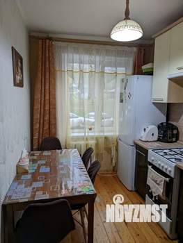 3-к квартира, вторичка, 63м2, 1/9 этаж