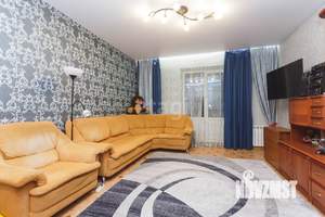 3-к квартира, вторичка, 82м2, 3/3 этаж