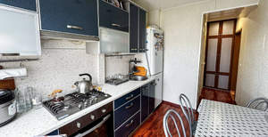 3-к квартира, вторичка, 53м2, 8/9 этаж