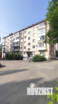 1-к квартира, вторичка, 42м2, 5/5 этаж