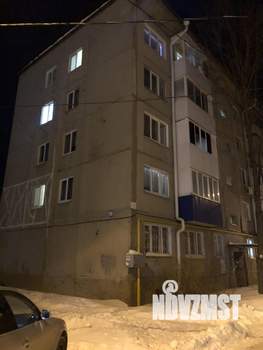 4-к квартира, вторичка, 61м2, 5/5 этаж