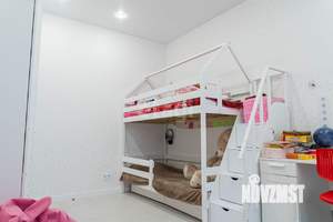 3-к квартира, вторичка, 76м2, 1/8 этаж