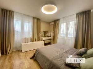 2-к квартира, вторичка, 57м2, 9/18 этаж