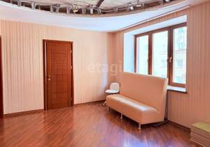 3-к квартира, вторичка, 90м2, 2/8 этаж