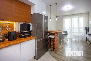 4-к квартира, вторичка, 72м2, 11/25 этаж