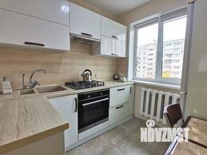 3-к квартира, вторичка, 61м2, 5/5 этаж