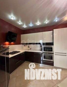 2-к квартира, вторичка, 72м2, 10/10 этаж