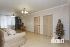 3-к квартира, вторичка, 90м2, 5/18 этаж