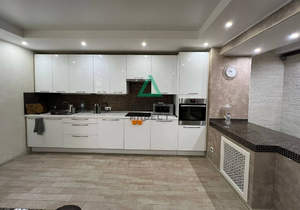 3-к квартира, вторичка, 103м2, 9/14 этаж