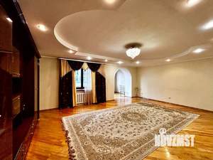 4-к квартира, вторичка, 161м2, 6/18 этаж