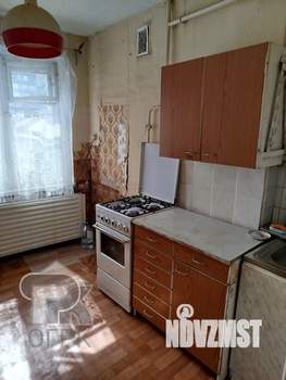 3-к квартира, вторичка, 60м2, 1/9 этаж