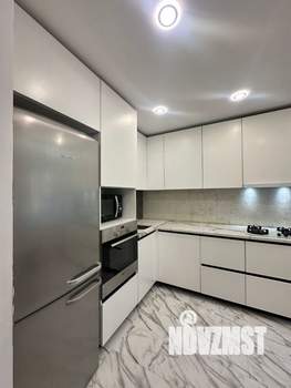 4-к квартира, вторичка, 72м2, 1/9 этаж