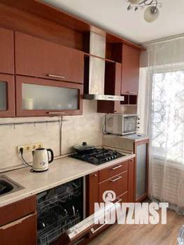 2-к квартира, вторичка, 43м2, 1/9 этаж