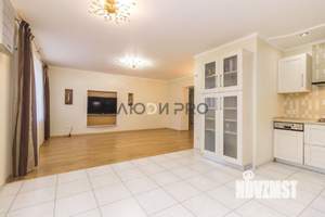 4-к квартира, вторичка, 123м2, 8/10 этаж
