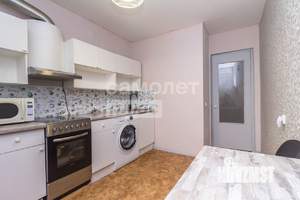 3-к квартира, вторичка, 65м2, 1/9 этаж