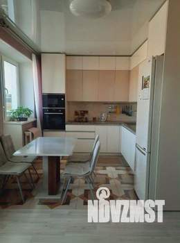 3-к квартира, вторичка, 81м2, 9/12 этаж