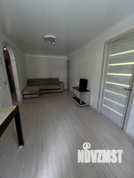 2-к квартира, вторичка, 42м2, 4/4 этаж