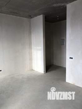 Студия квартира, вторичка, 32м2, 17/19 этаж