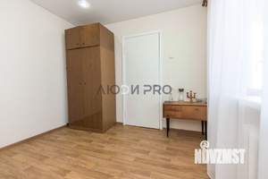 3-к квартира, вторичка, 57м2, 8/9 этаж